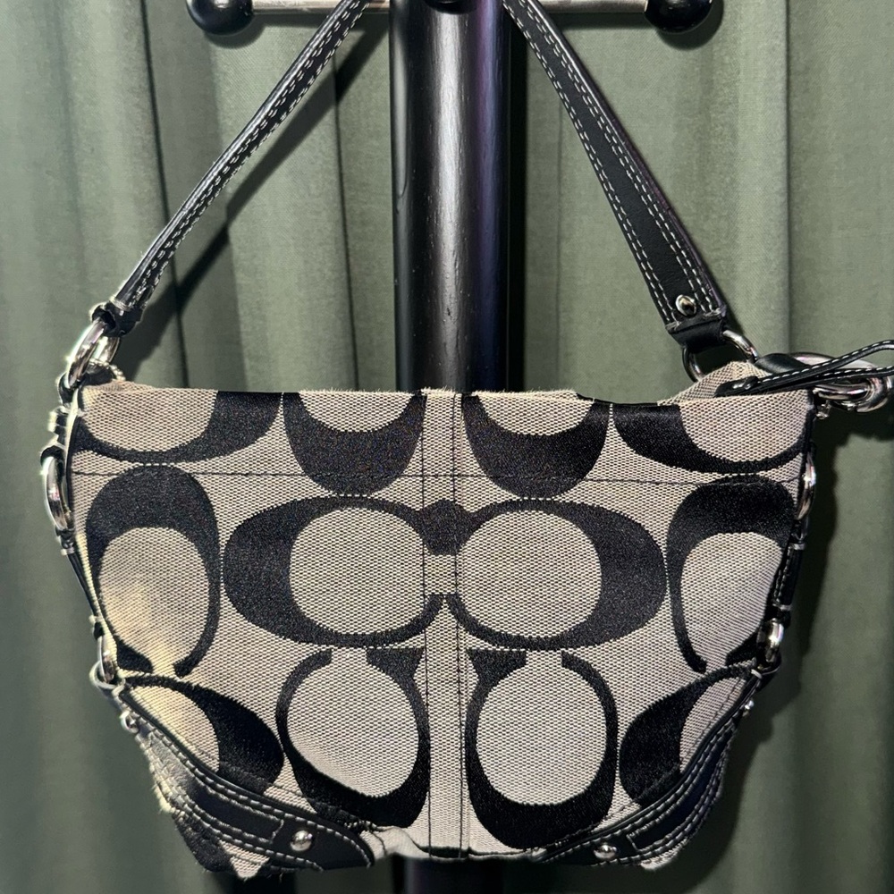 MINT Coach Carly Black and White Vintage Women's Shoulder Bag Y2K Signature Hobo